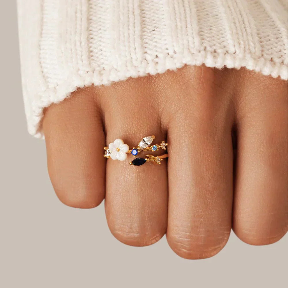 Kaia Blossom Ring