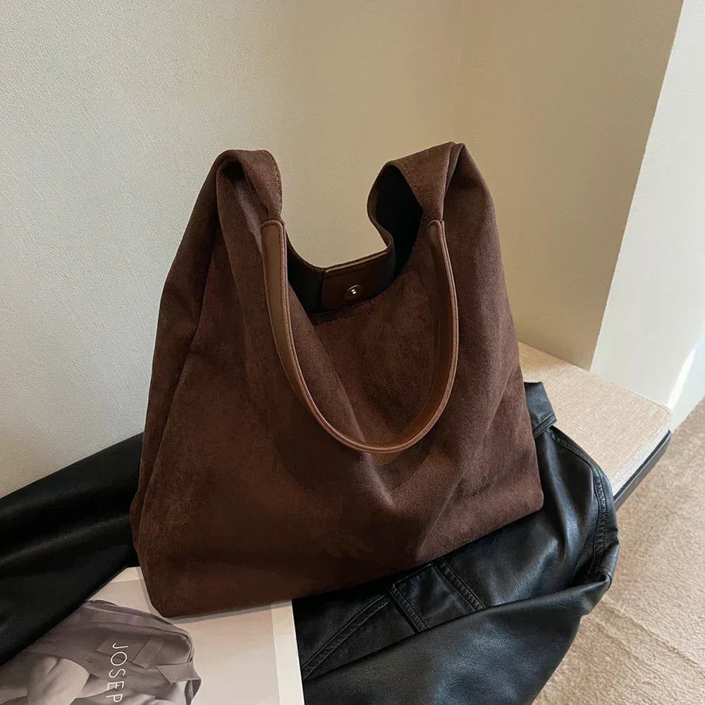 Luxe Gap Tote